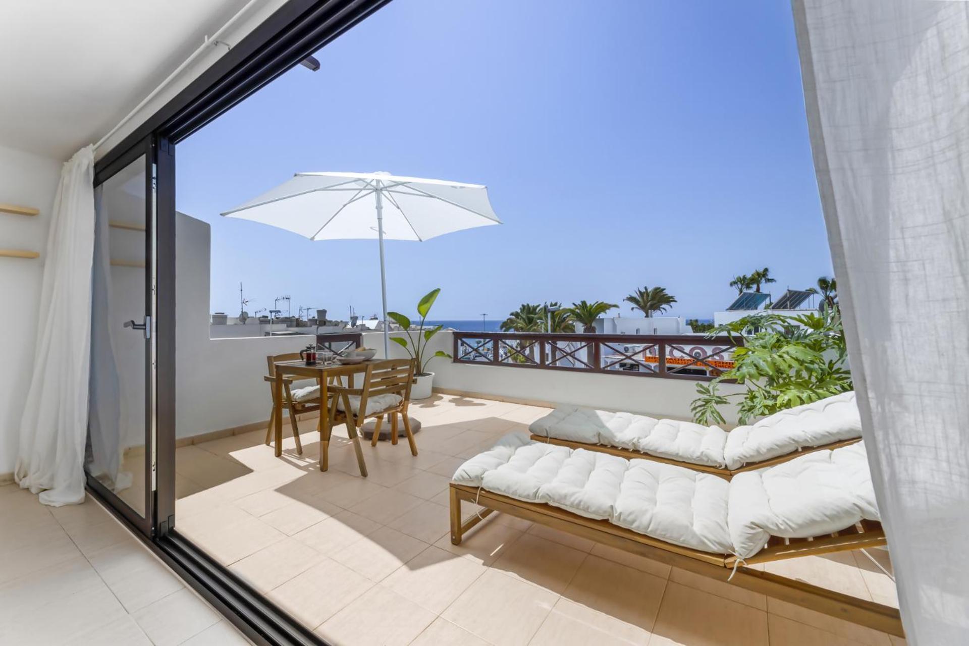 Sea View Apt Puerto Del Carmen Puerto del Carmen  Esterno foto
